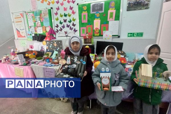 جشن انقلاب در ناحیه دو شهرری با حضور معاون پرورشی و فرهنگی شهرستانهای استان تهران 