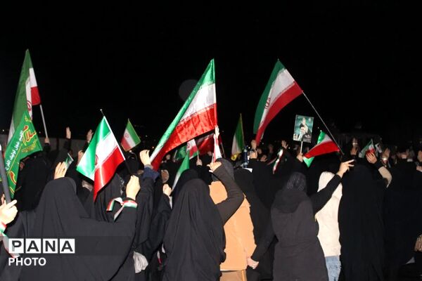 همه برای ایران؛در میدان نبرد می‌آییم