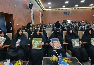 اجلاس «مادران چشم انتظار» در مراغه