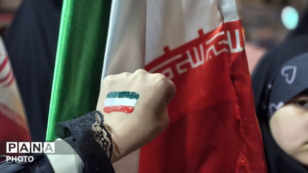 امضای پیمان جاودان دهه نودی‌ها با رهبر انقلاب و تداوم راه شهیدان