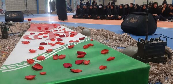 به صدا درآمدن زنگ استکبار ستیزی در مدارس میناب