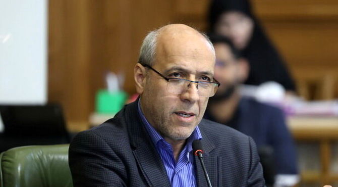 ضرورت بازنگری در خط ۵ مترو