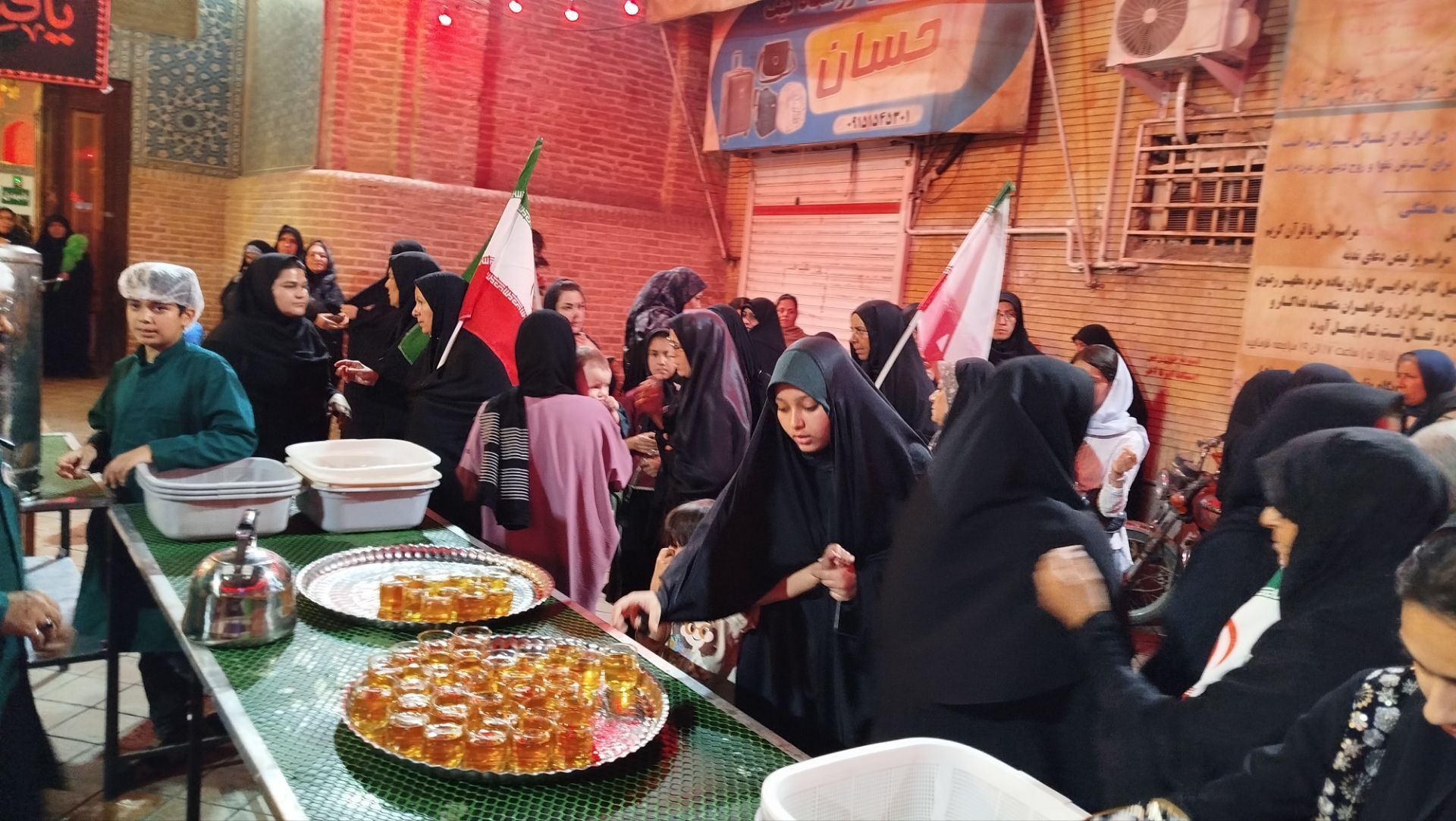 چایخانه حضرت زهرا در صد و بیست و نهمین شب