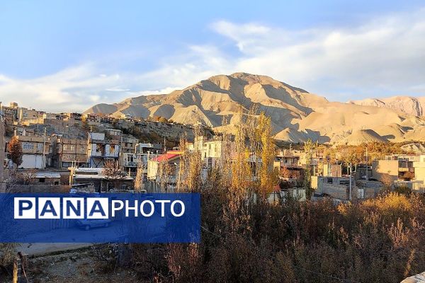 تصاویر زیبا از پاییز رنگارنگ در شهر دار السادات بار نیشابور 