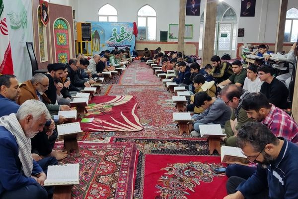 مراسم معنوی اعتکاف در مسجد امام هادی(ع) الشتر