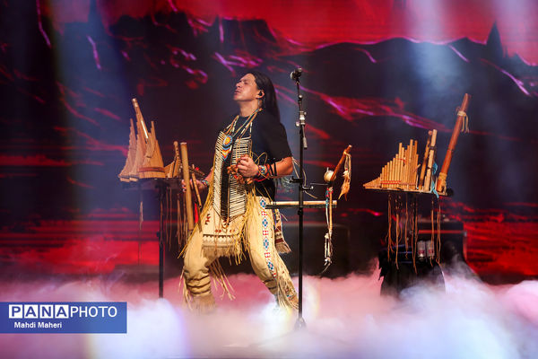 کنسرت لئو روخاس «پسر خورشید»