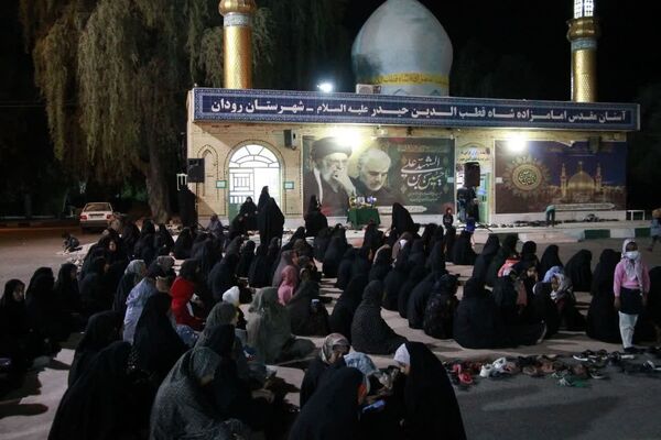 رودان در شب و روز شهادت حضرت فاطمه زهرا(س) سوگوار شد