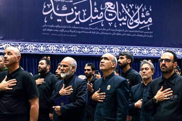 عزاداری دهه اول محرم با حضور تولیت آستان قدس رضوی