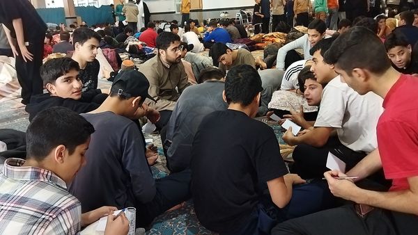 ساعتی برای تفکر 