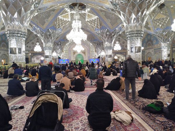 چراغانی دل‌ها در جوار بارگاه رضوی به مناسبت میلاد مولای متقیان  
