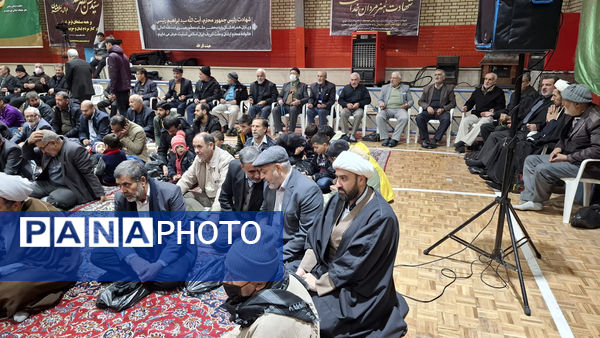 مراسم گرامیداشت نخستین سالگرد تدفین شهید گمنام در بوستان لاله قم