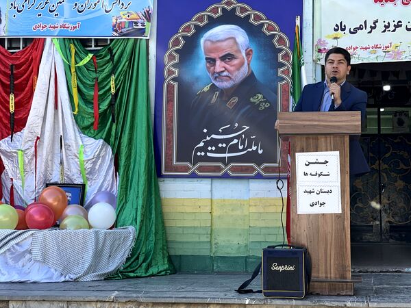 جشن شکوفه‌ها در مدارس سملقان