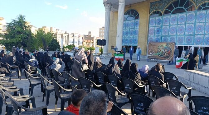 گردهمایی اهالی فرهنگ و هنر در فرهنگسرای سیمرغ نیشابور 