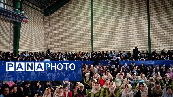 اجتماع ۳۰۰۰نفری دختران حاج قاسم به مناسبت ولادت حضرت معصومه(س) و روز دختر در شهرستان ملارد 