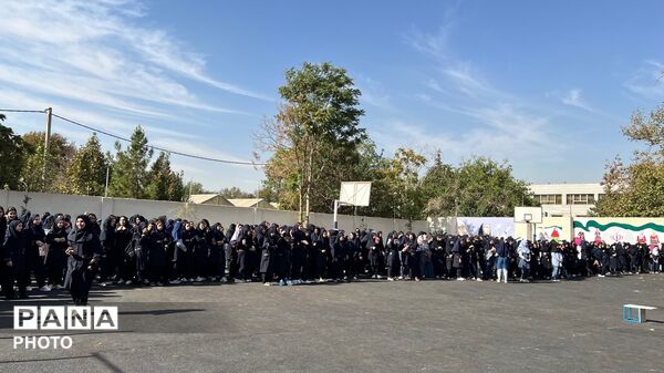 شور و نشاط ورزشی دانش‌آموزان دبیرستان شهید تیمسار فلاحی ناحیه 1 کرج در روزهای بازگشایی مدارس
