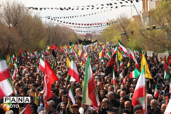 قاب هایی از حماسه آفرینی یزدی ها در روز قدس