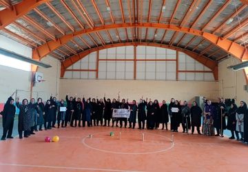 برگزاری بازی‌ و ورزش‌های سنتی و محلی در خانه سالمندان ده‌چشمه