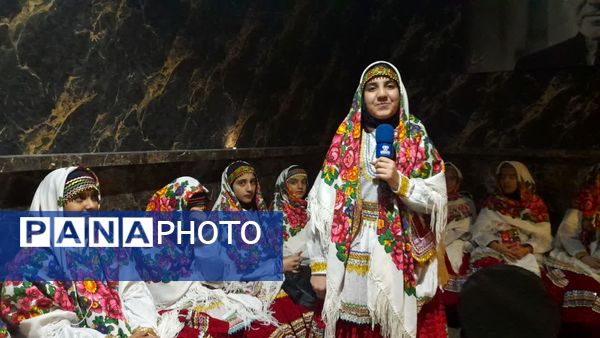 جشنواره فرهنگی هنری در بخش آوایی، تک نوازی، سرود و نقالی در ناحیه 7 مشهد