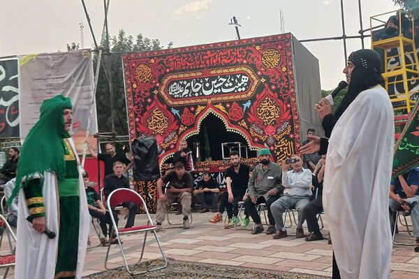 تعزیه‌خوانی دهه دوم محرم در بهارستان‌۲