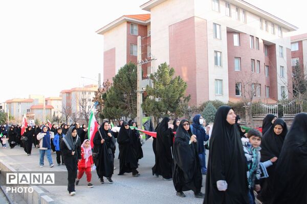 اجتماع خونخواهان و منتقمین شهادت حضرت آیت الله الامام شهید سید علی خامنه ای در پردیس