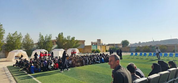مانور سراسری زلزله در دبیرستان دخترانه نیایش گچساران 