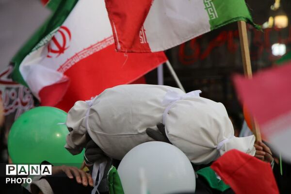 اجتماع بزرگ نوجوانان تبریزی شجره طیبه