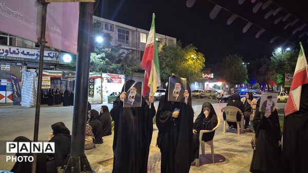 برپایی ایستگاه نقاشی در موکب سازمان دانش‌آموزی