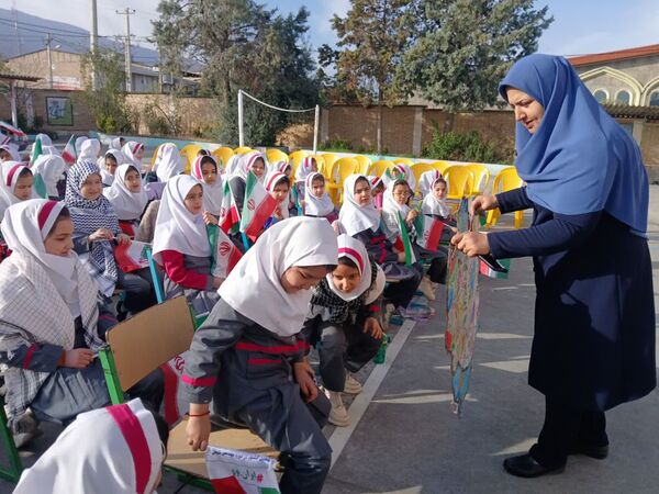 طنین باشکوه زنگ انقلاب در کردکوی