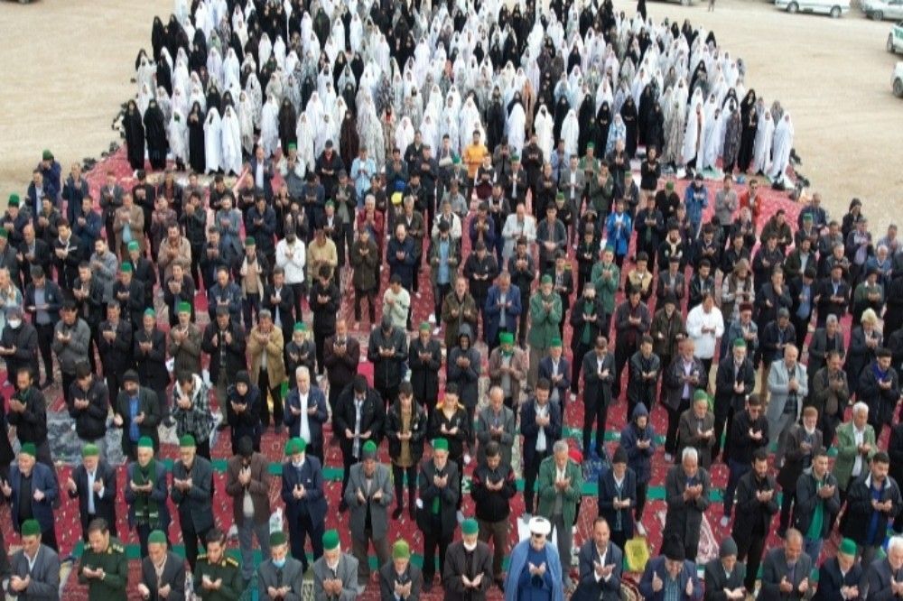 شکوه حضور و وحدت مردم شهر بار در روز عید سعید فطر