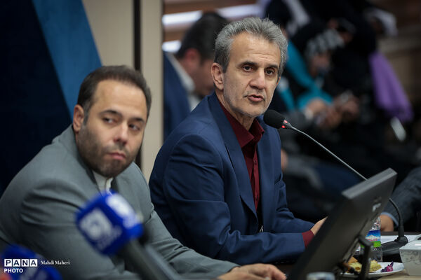 همایش «بهزیستی کنار مردم و تجلیل از فعالان جنگ تحمیلی سوم»