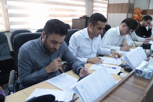 تصحیح اوراق آزمون موردکاوی داوطلبان استان تهران