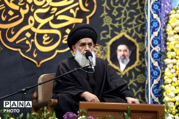 مراسم سالروز شهادت امام جعفر صادق(ع) در حرم کریمه اهل بیت(س)