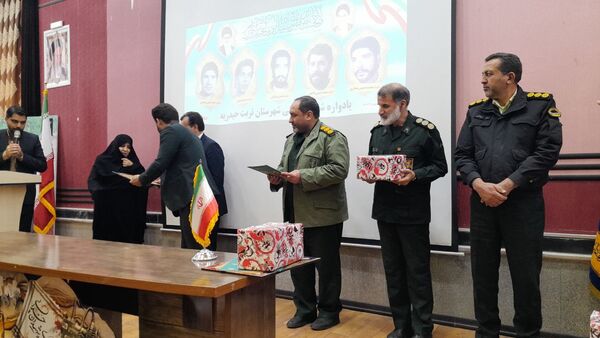 چراغ‌هایی که هرگز خاموش نمی‌شوند