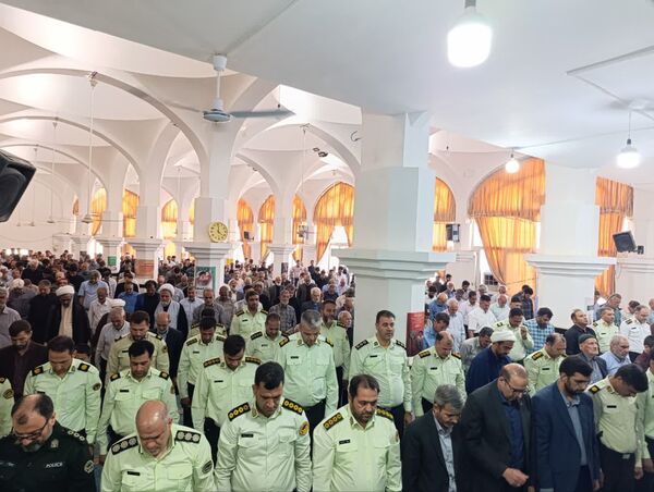 برگزاری نماز عبادی سیاسی جمعه همزمان با شروع هفته انتظامی در شهرستان خلیل اباد 