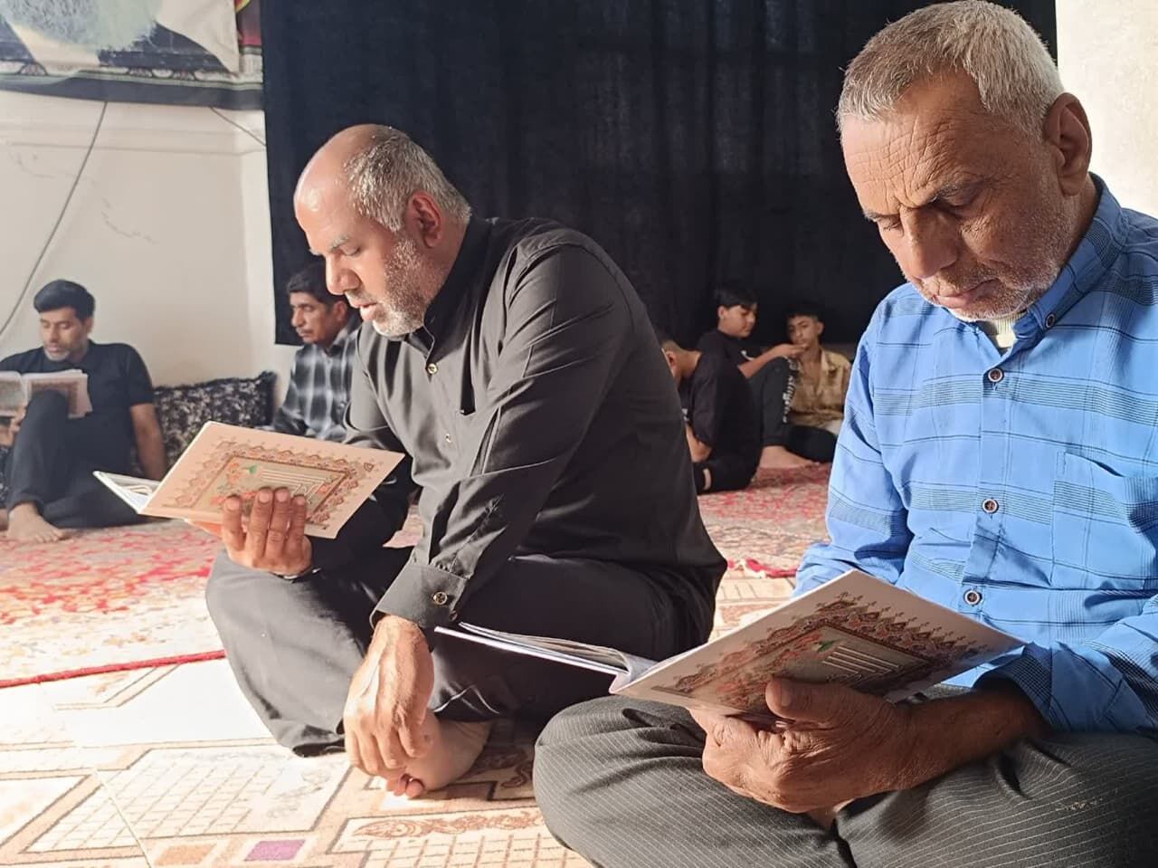 حسینیه‌ قمربنی‌هاشم‌(ع) در فراق‌یار و همراهانش به سوگ نشست
