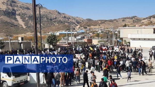 گرامیداشت یوم‌الله ۱۳ آبان در شهر سی‌سخت با حضور پرشور مردم 