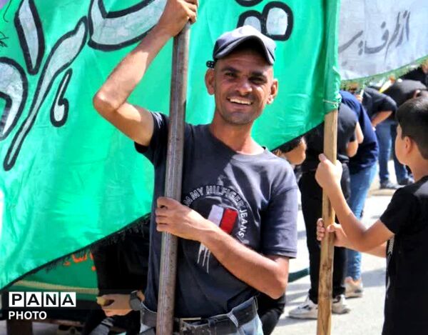 هم‌نوایی نسل‌ها در دسته‌های عزاداری امام حسین(ع) 
