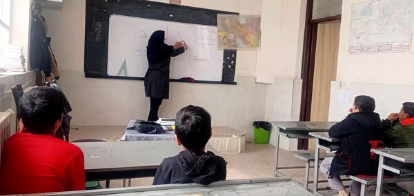 برپایی کلاس های جبرانی در مدرسه شهید جانکی