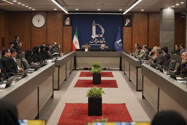 نشست نخبگانی دانشجویان با وزیرعلوم در مشهد