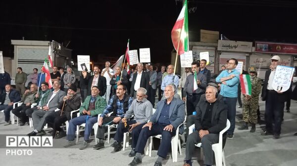تا پای جان برای ایران؛دانش‌آموزان در میدان 
