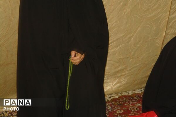 سوگِ غربتِ جوادالائمه (ع)؛ دل‌های شکسته در شبی آکنده از اشک به هم رسیدند