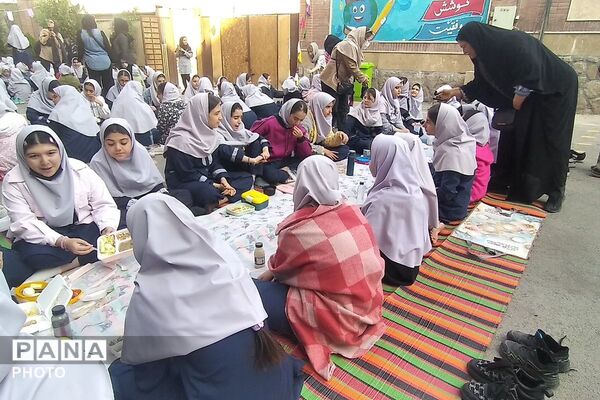 گرامیداشت روز جهانی تخم‌مرغ در مدرسه شهید حسین اسماعیلی عقدا