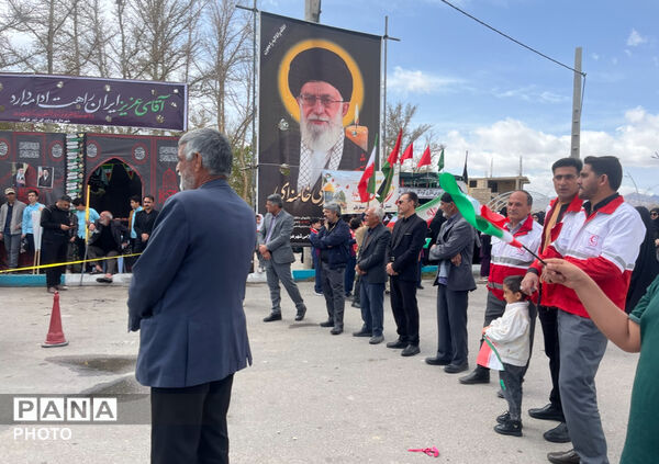 حضور گسترده فرهنگیان شهرستان خاتم در راهپیمایی روز قدس