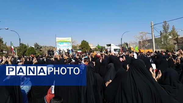 پیاده روی به عشق امام زمان (عج) در خواف