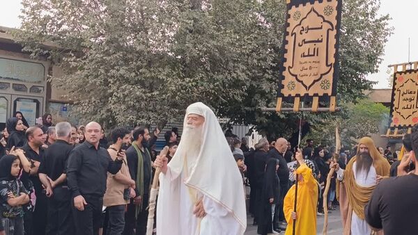 آیین ملی مذهبی خیمه‌برداری و خیمه‌کوبی در شهر تاریخی نوش آباد