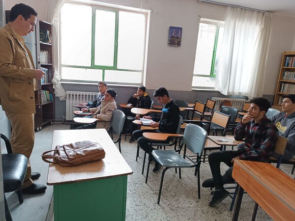  جلسه توجیهی دانش‌آموزان برگزیده مسابقات قرآن و عترت شهرستان باخرز