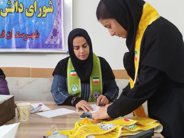 انتخابات شورای دانش‌آموزی در شهرستان فاروج 