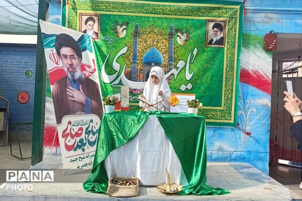 آغاز هفته قرآن، عترت و نماز در دبستان جعفریه شهرستان پیشوا