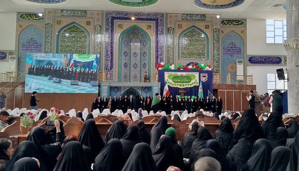 جشن تکلیف برای غنچه‌های نو شکفته در لردگان