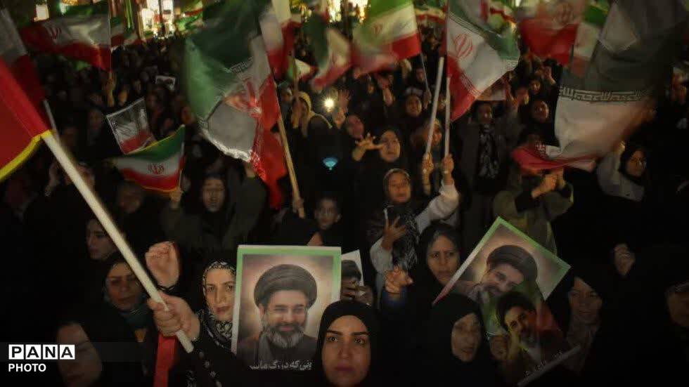 هستیم بر آن عهد که بستیم